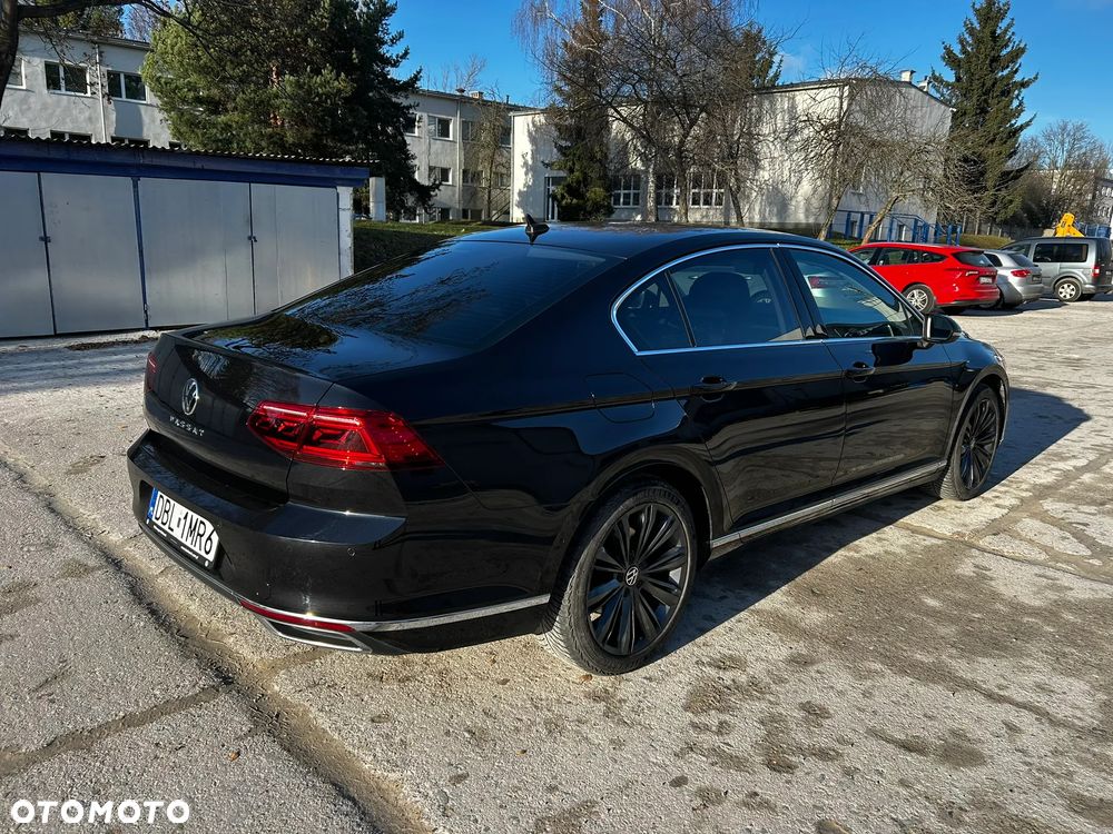 Volkswagen Passat 2.0 TSI Elegance DSG - 5
