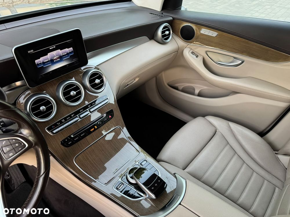 Mercedes-Benz GLC 250 4-Matic - 3