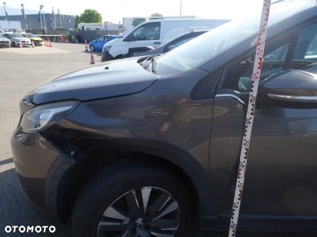Peugeot 2008 PureTech 110 GPF Stop&Start EAT6 Style - 4