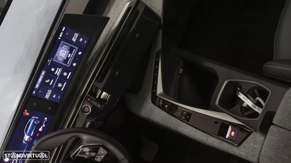Peugeot 3008 1.2 Hybrid Allure e-DCS6 - 28