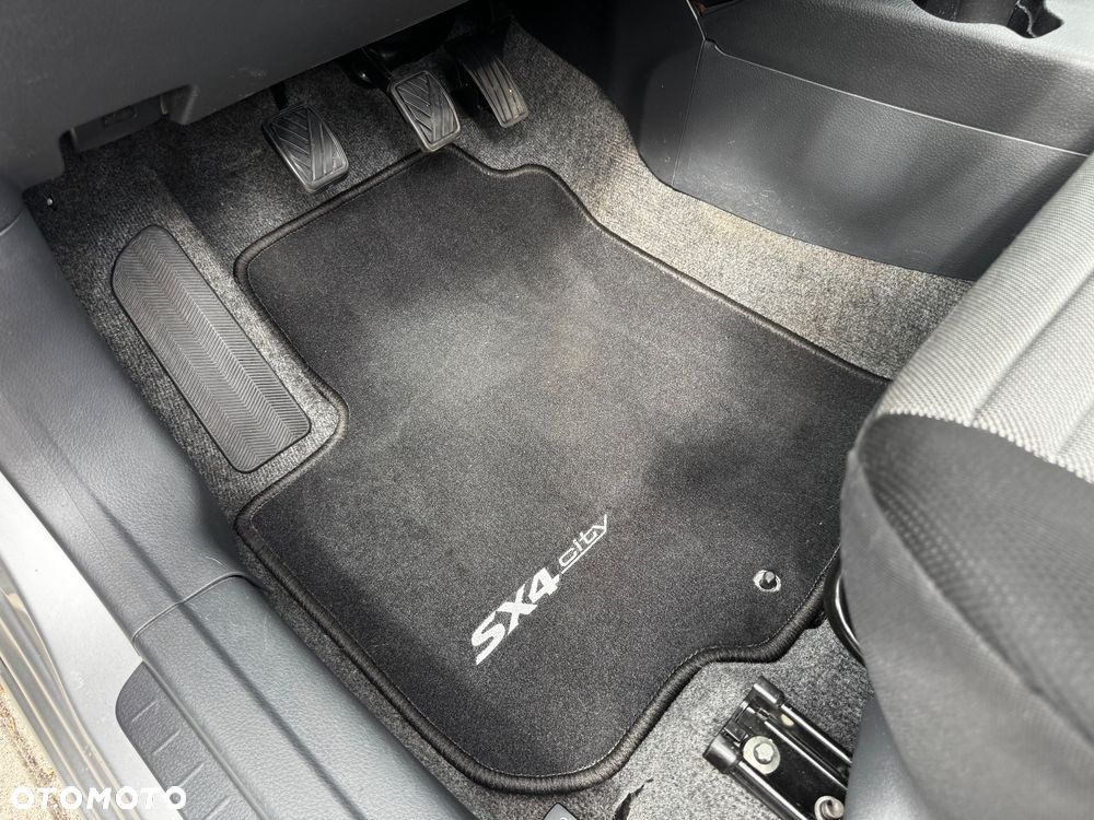Suzuki SX4 1.6 VVT 4x2 Limited - 30