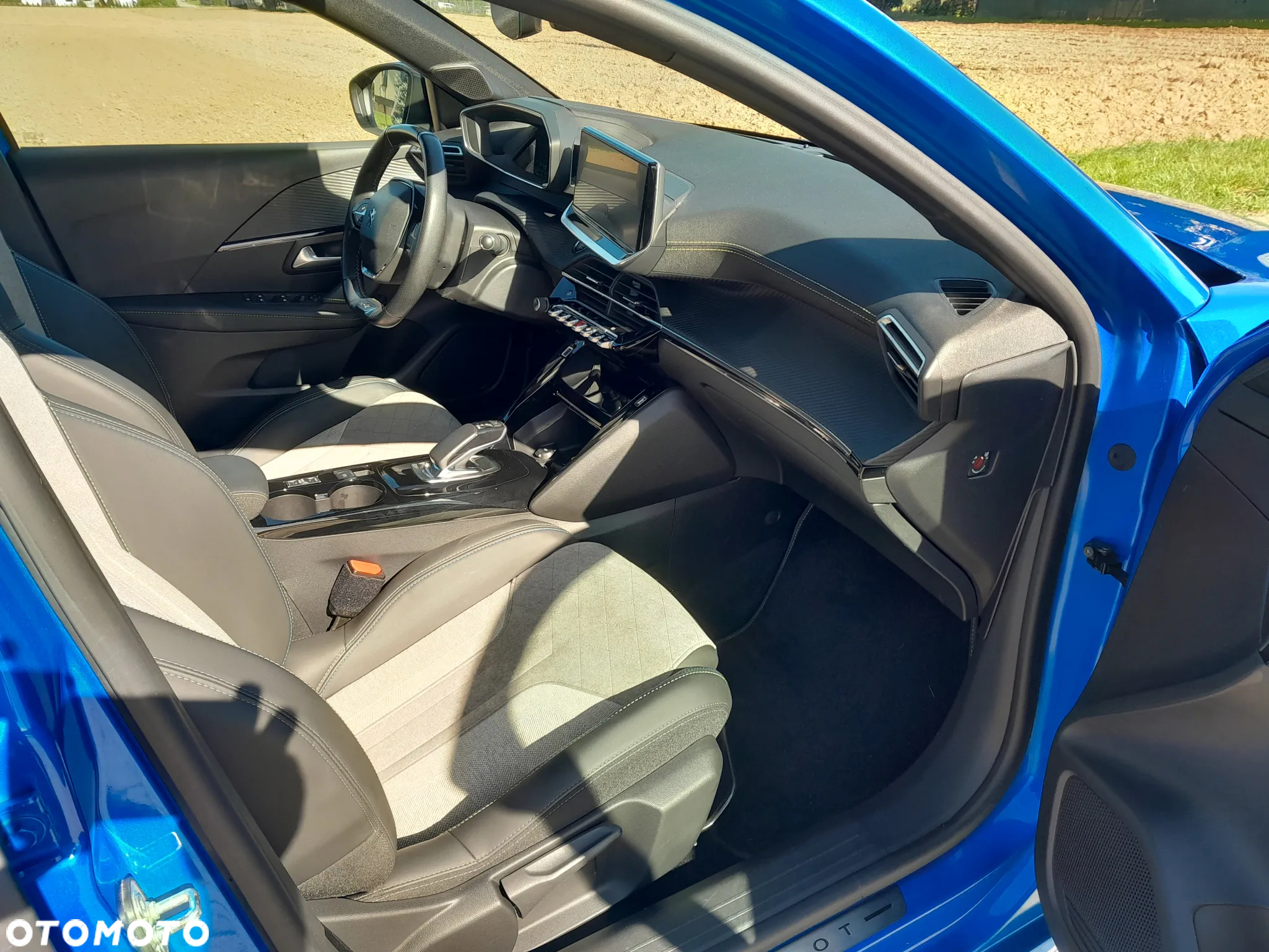 Peugeot 208 e-208 50kWh GT - 9