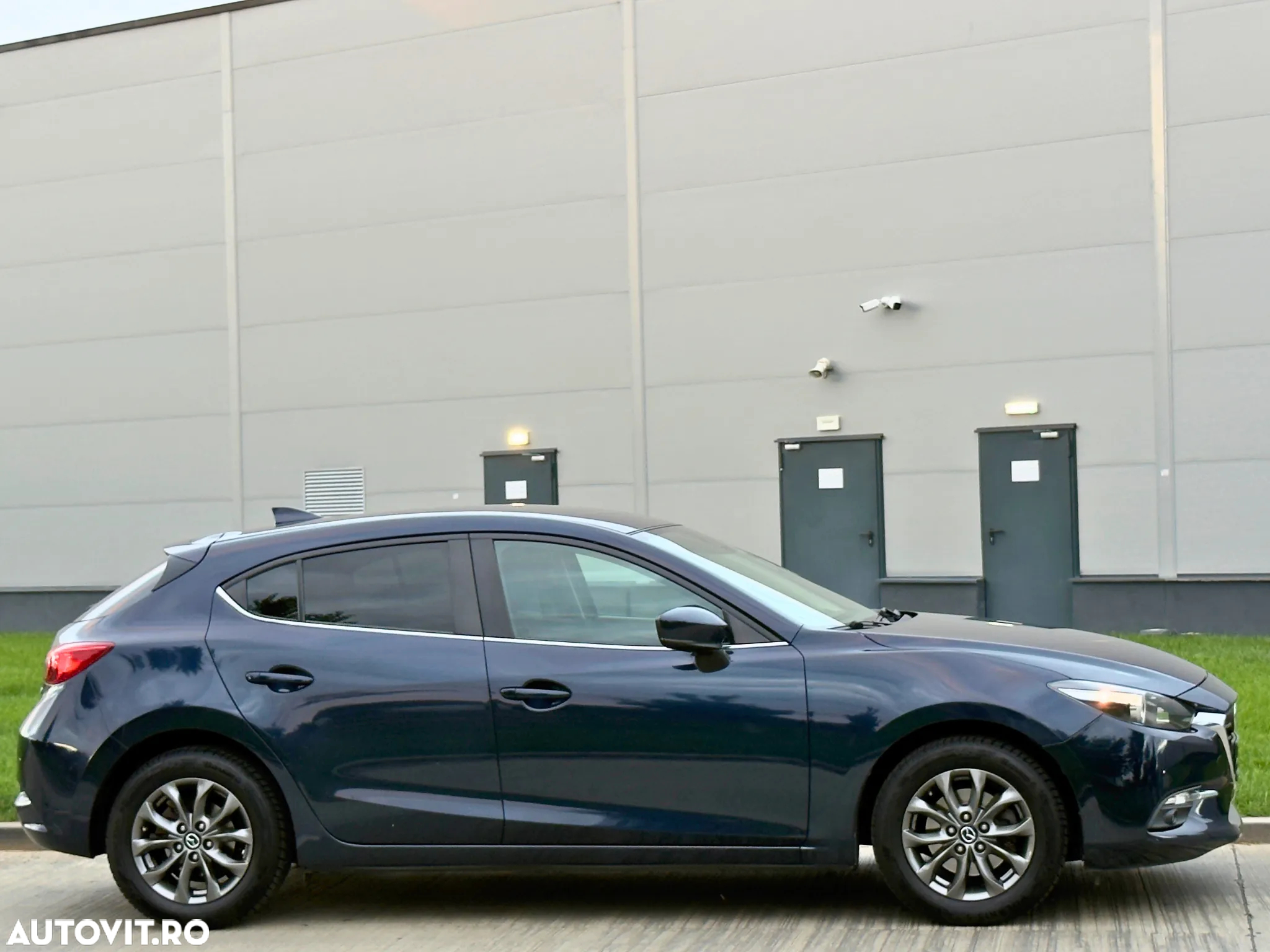 Mazda 3 - 16