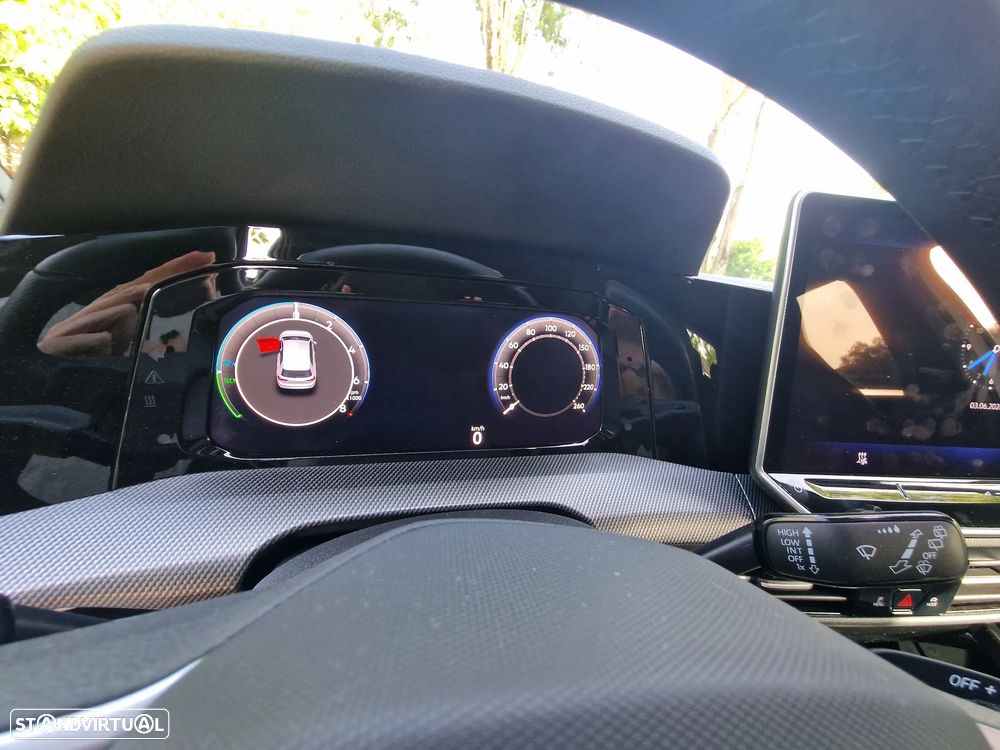 VW Golf 1.5 eHybrid OPF DSG GTE - 22