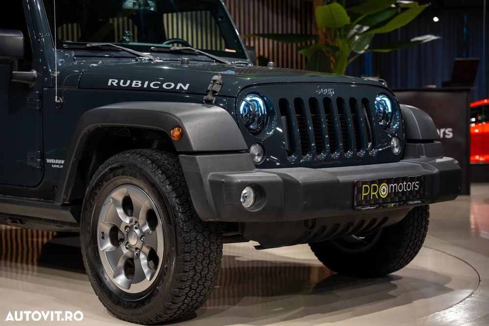 Jeep Wrangler - 12