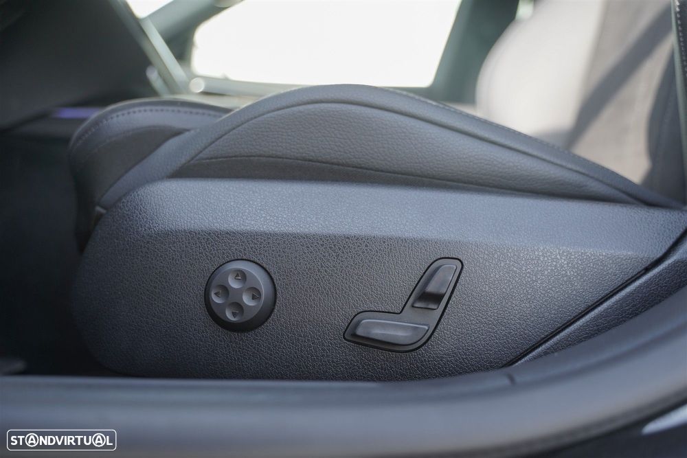 Mercedes-Benz E 300 de - 35