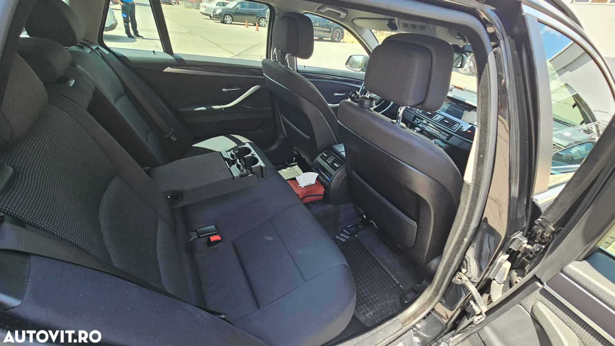 BMW Seria 5 520d Touring Aut. - 19