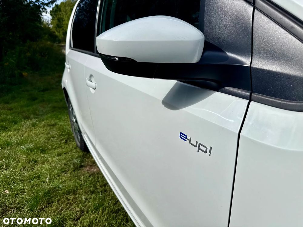 Volkswagen up! e-up - 13