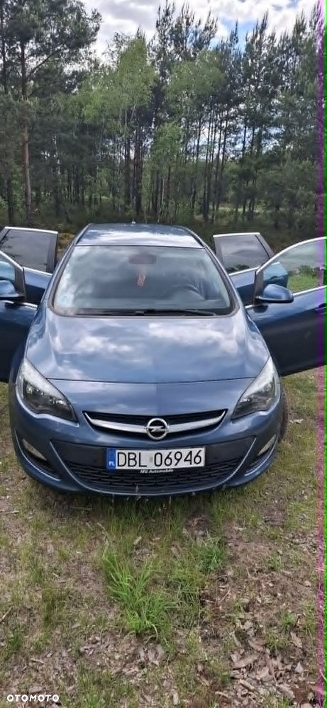 Opel Astra 1.6 T SIDI Cosmo EU6 - 2