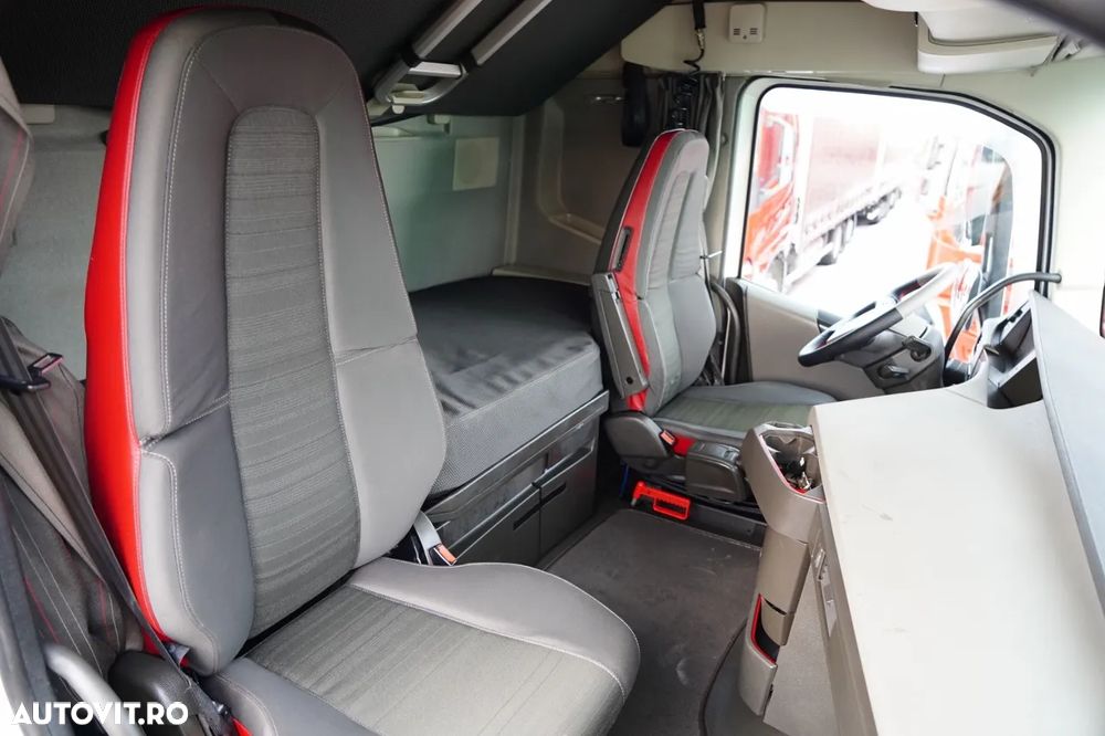 Volvo FH 460 / COMBINAT TANDEM / 120 M3 / TRAVERSE / DROPSIDE / I-PARK COOL / PODEA RESISTENTĂ / LIFT / AXE RIDICATĂ / DIRECȚIE - 35