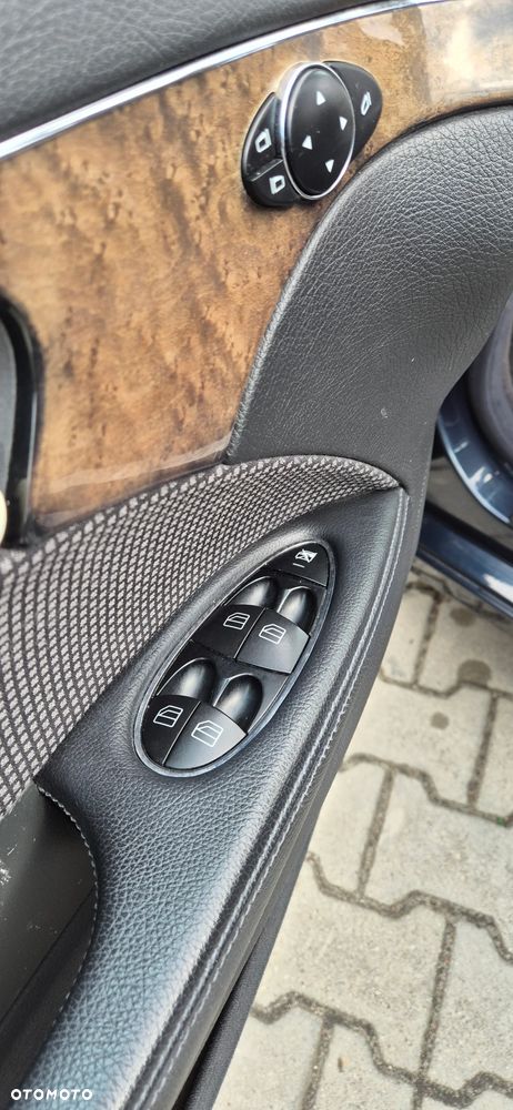 Mercedes-Benz Klasa E 320 CDI Avantgarde - 13