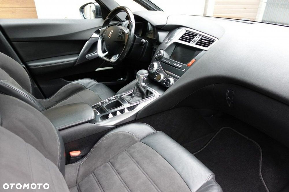 Citroën DS5 - 13