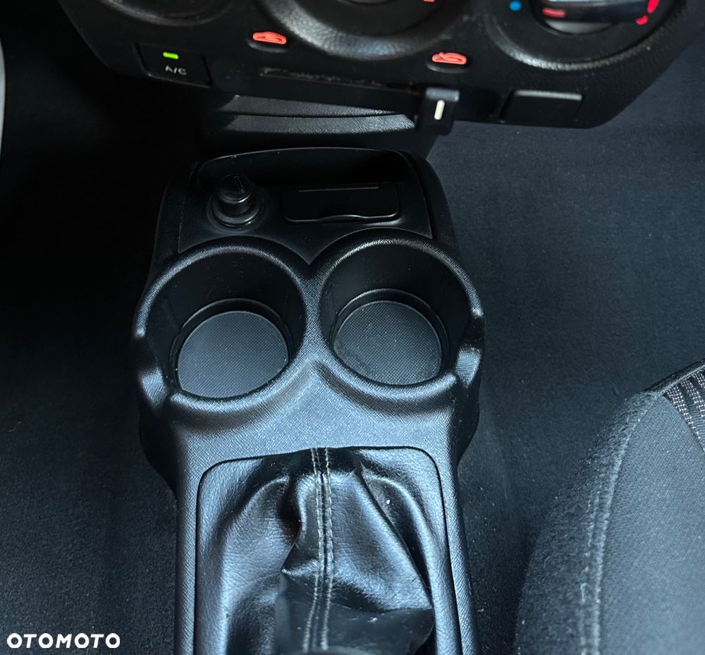 Kia Picanto - 11