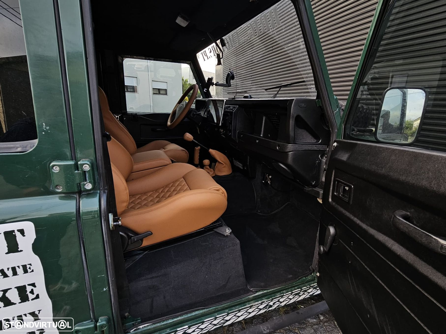 Land Rover Defender 130 2.5 TD5 Crew Cab - 25