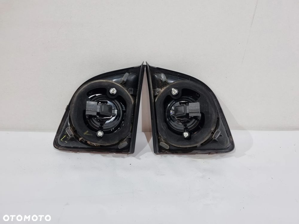 VW GOLF VI PLUS LAMPA TYŁ PRAWA LEWA 5M0945093M 5M0945094S - 4