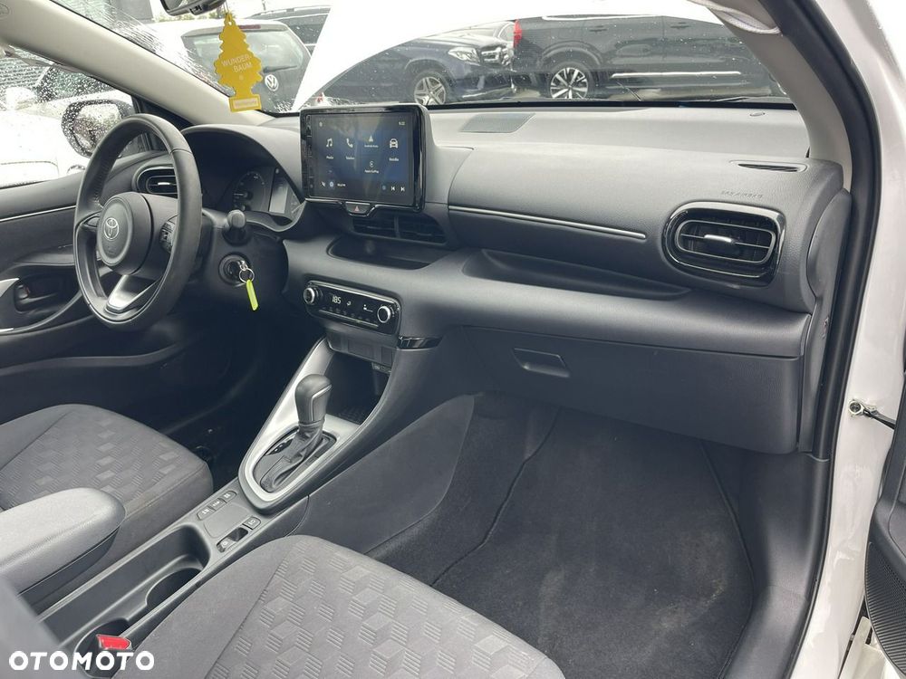 Toyota Yaris Hybrid 1.5 Active - 11