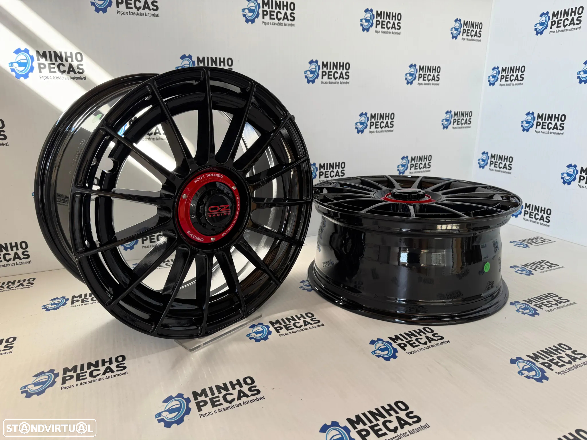 Jantes Look OZ Superturismo Aero em 17 (5x100/112) Preto Brilho - 5