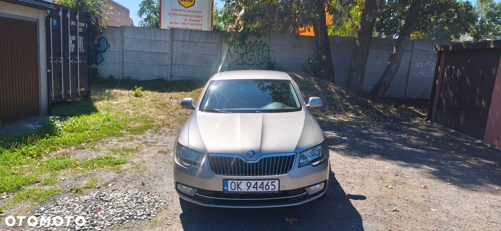 Skoda Superb - 2