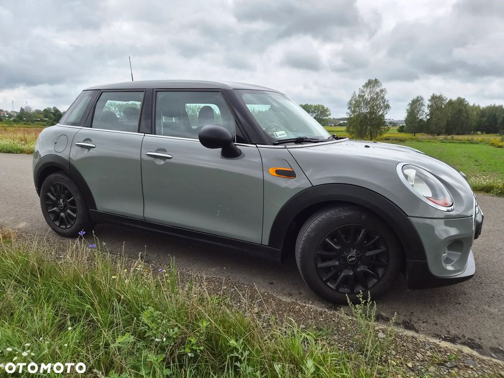 MINI ONE D - 5