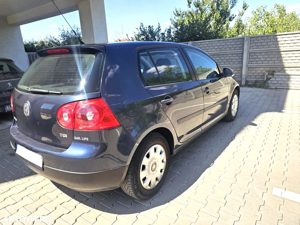 Volkswagen Golf 1.9 TDI DPF Comfortline - 3