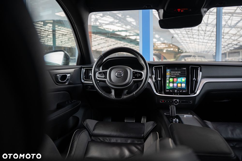 Volvo V60 B4 D Geartronic RDesign - 25
