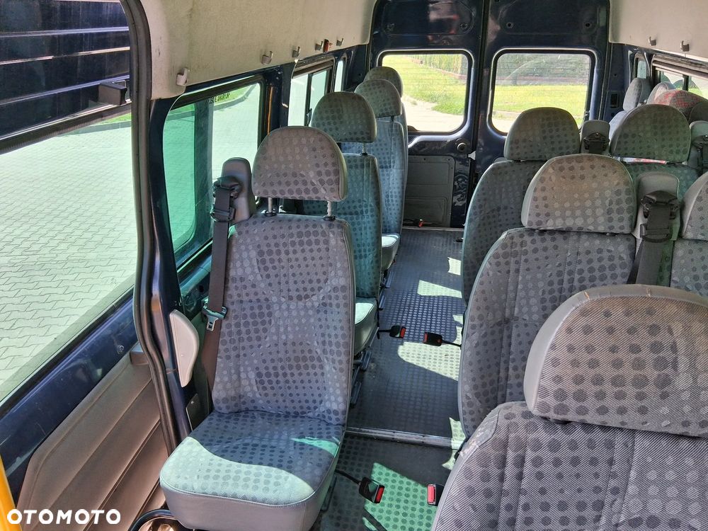 Ford Transit - 9