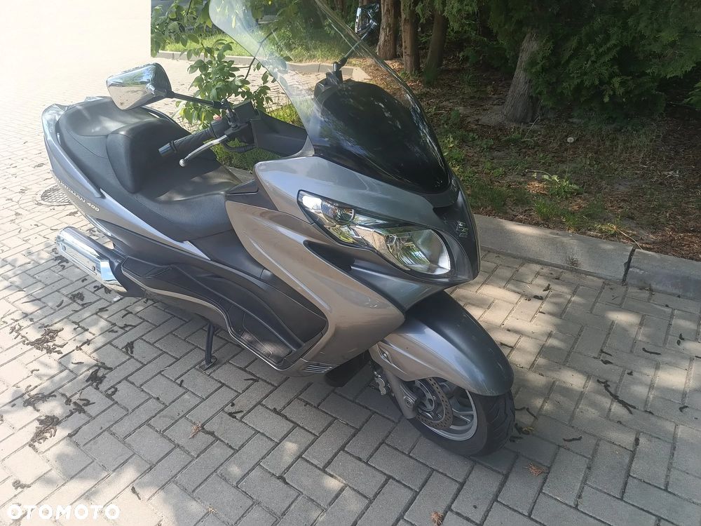 Suzuki Burgman - 1