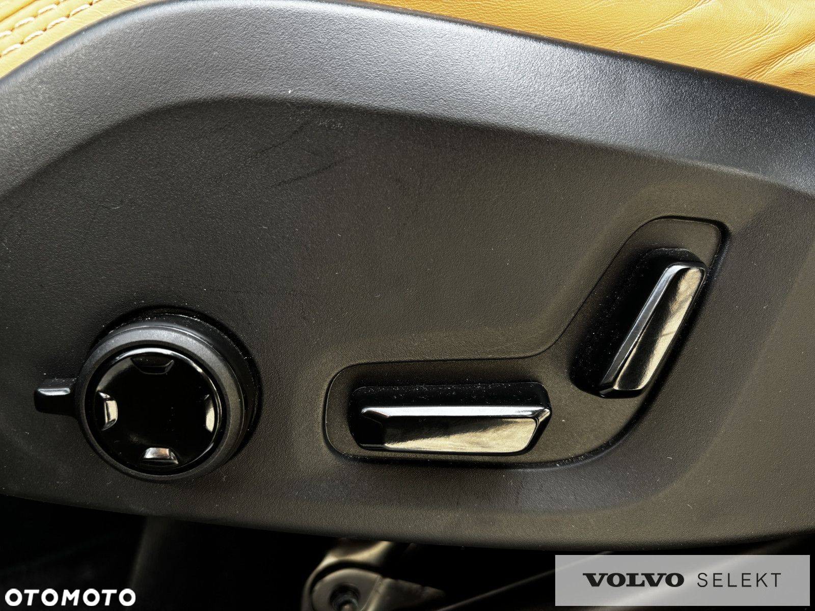 Volvo XC 90 - 12