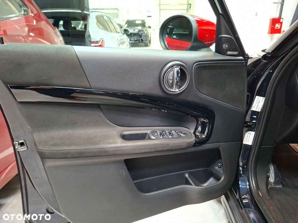MINI John Cooper Works - 11