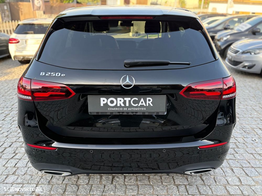 Mercedes-Benz B 250 e AMG Line - 8