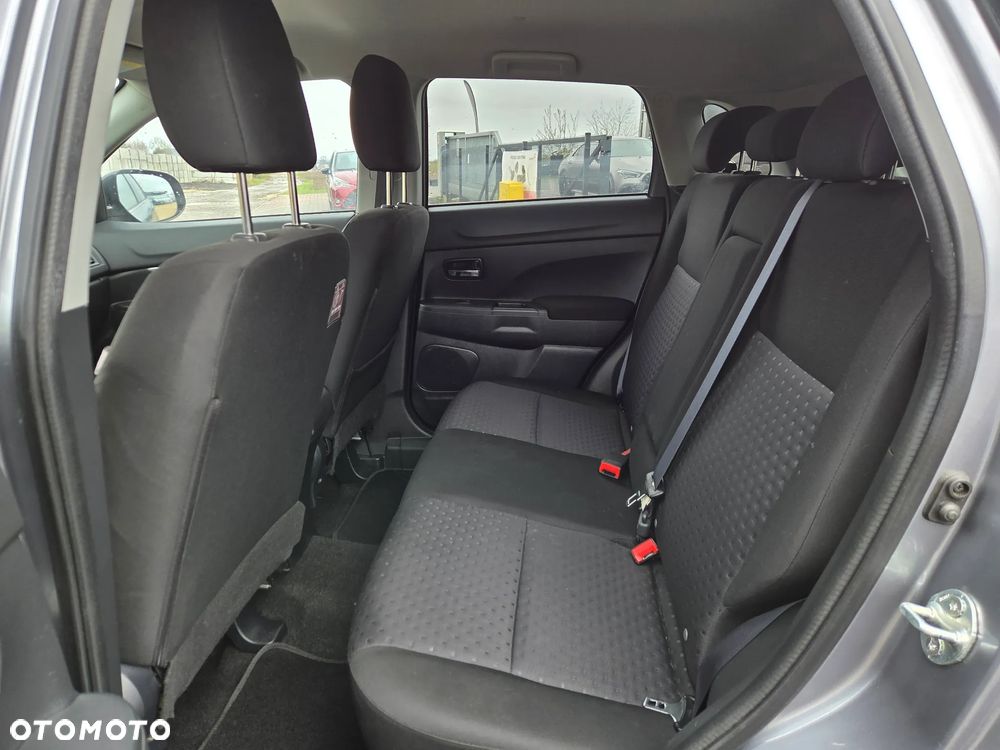 Mitsubishi ASX 1.6 2WD Instyle - 12