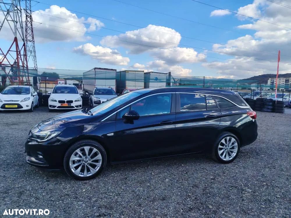 Opel Astra 1.6 D Start/Stop Sports Tourer Edition - 11