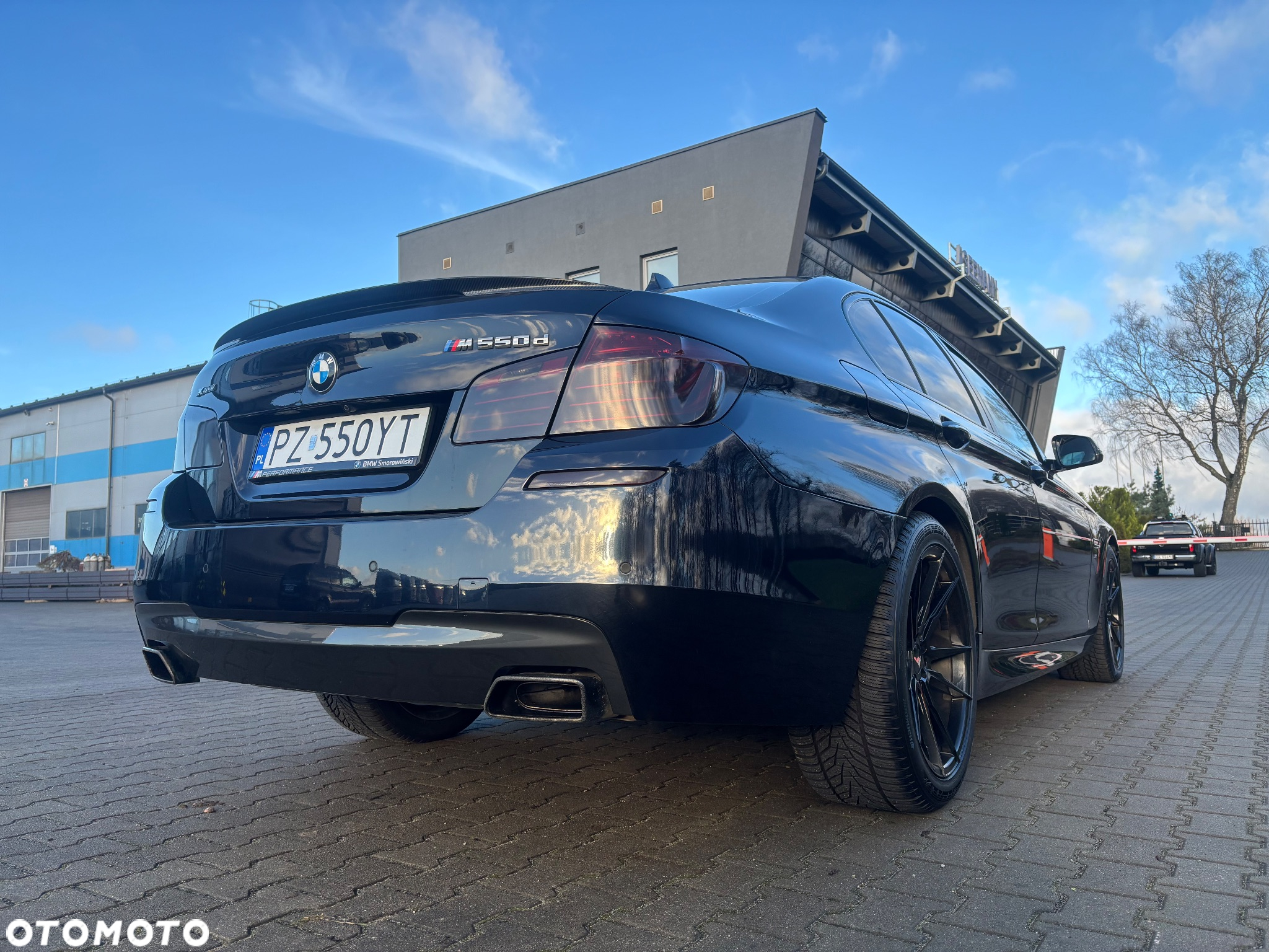 BMW Seria 5 M550d xDrive - 4