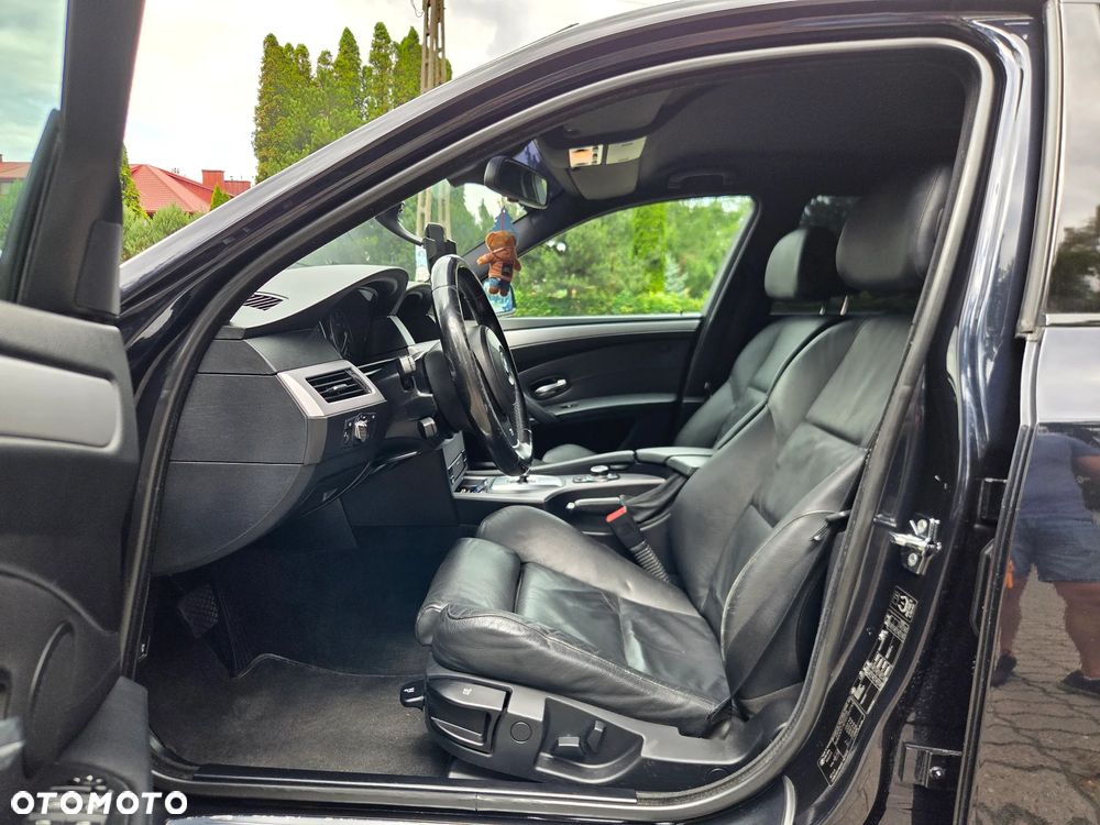 BMW Seria 5 530d - 17