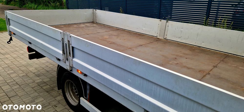 Mercedes-Benz Sprinter 519 - 5
