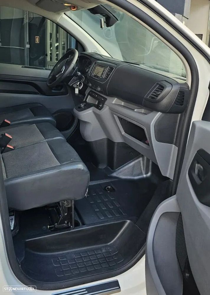 Peugeot Expert 2.0 BlueHDi L3H1 Semi-Vidrado - 7