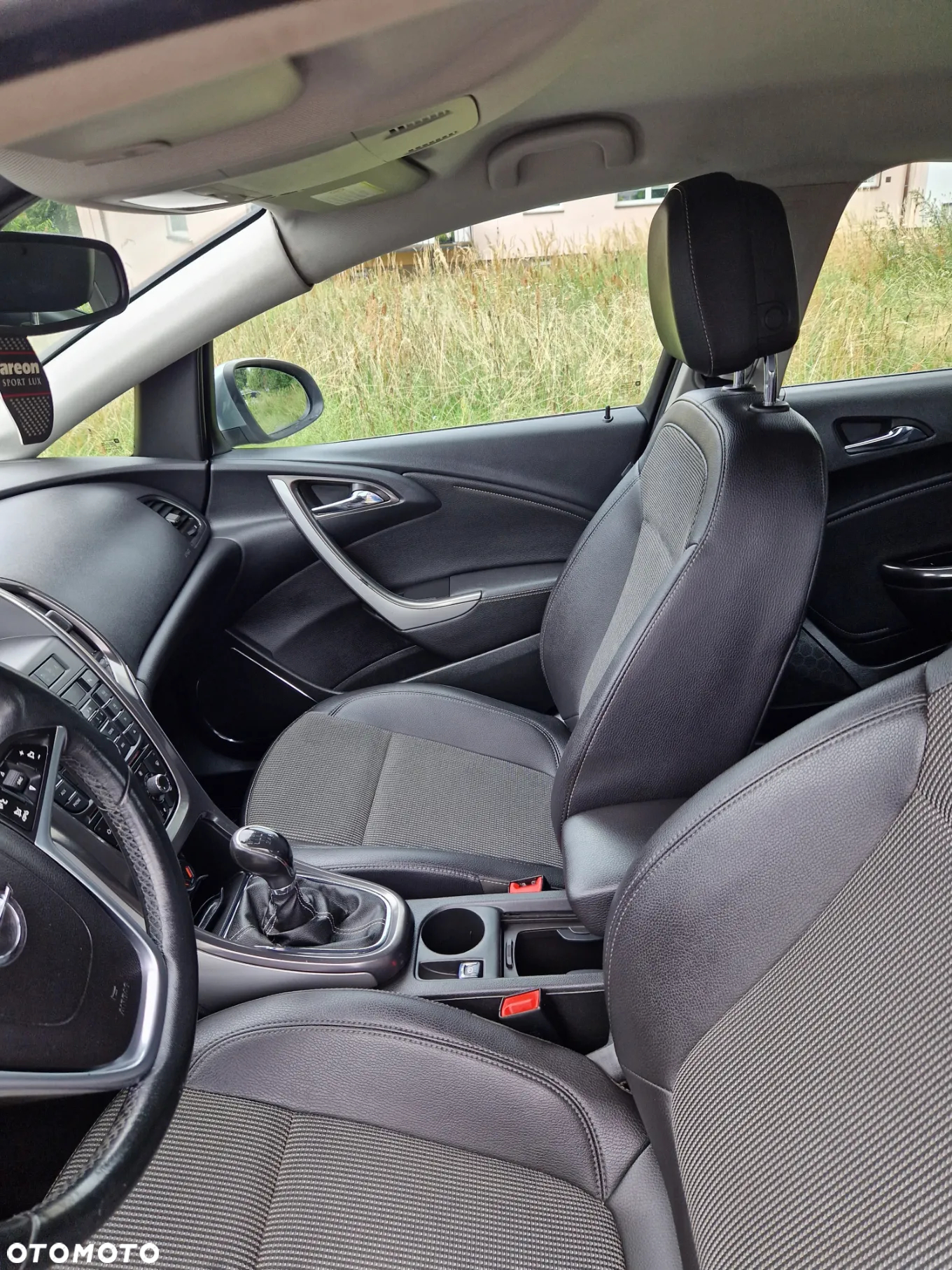 Opel Astra IV 1.4 T Cosmo - 15