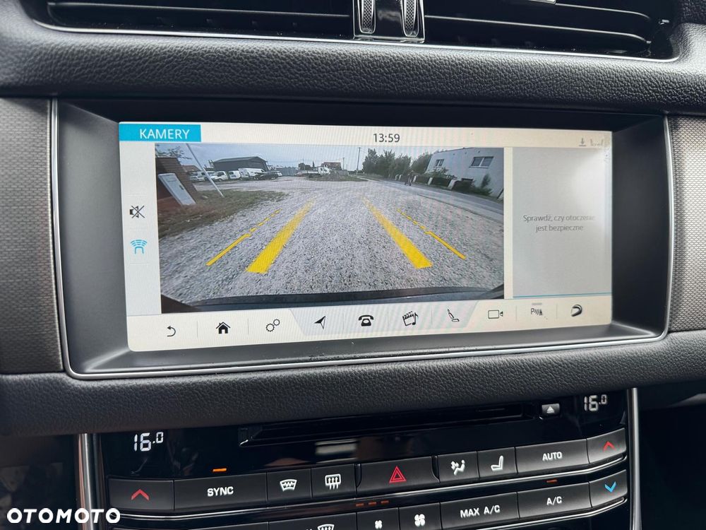Jaguar XF 30d 300 Sport - 21