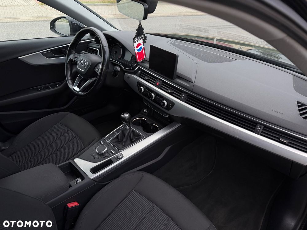 Audi A4 Avant 2.0 TDI - 18