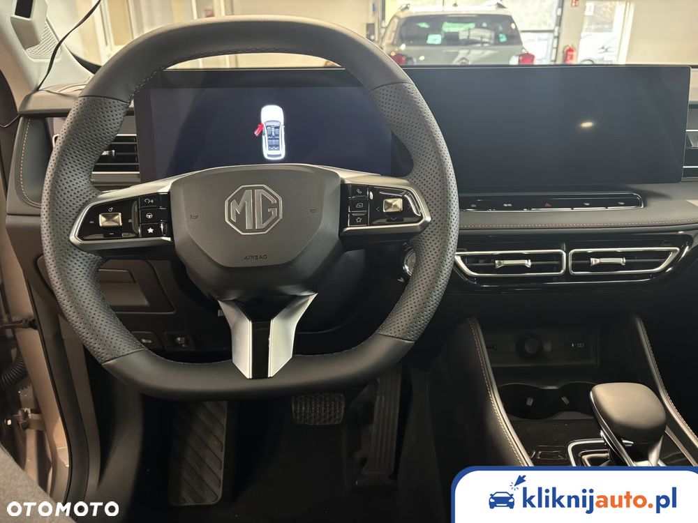 MG HS 1.5T HEV+ Exclusive - 11