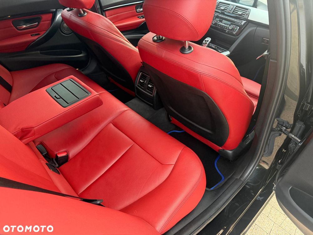 BMW Seria 3 340i xDrive Edition M Sport Shadow - 12