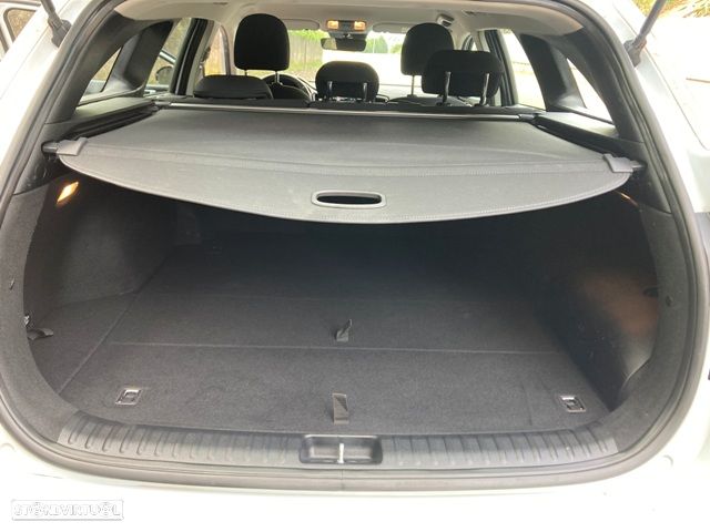 Kia Ceed SW 1.6 GDI DCT OPF Inspiration - 30