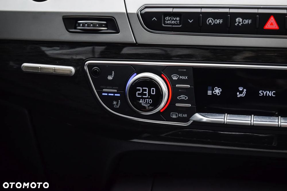 Audi Q7 - 27