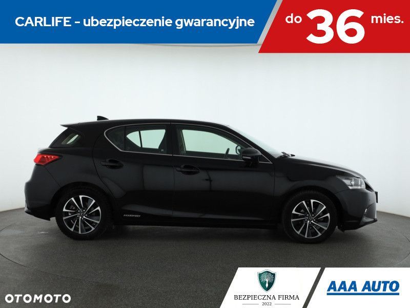 Lexus CT - 7