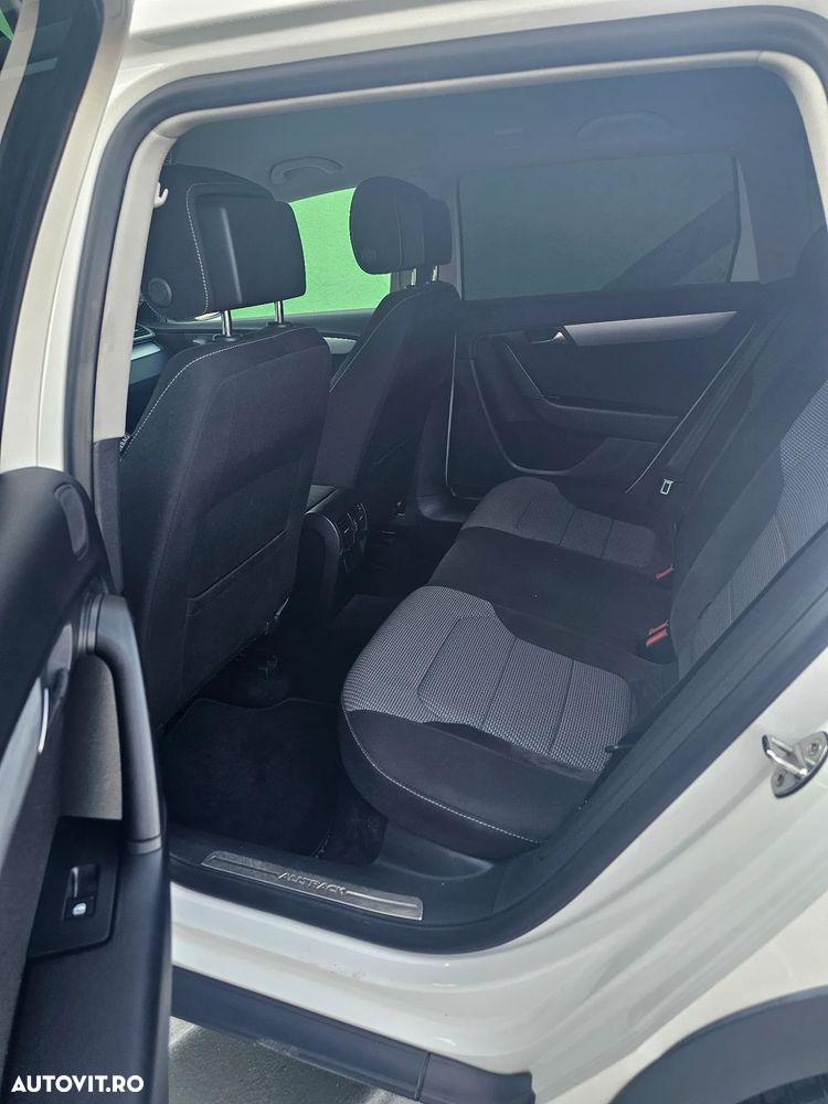 Volkswagen Passat - 6