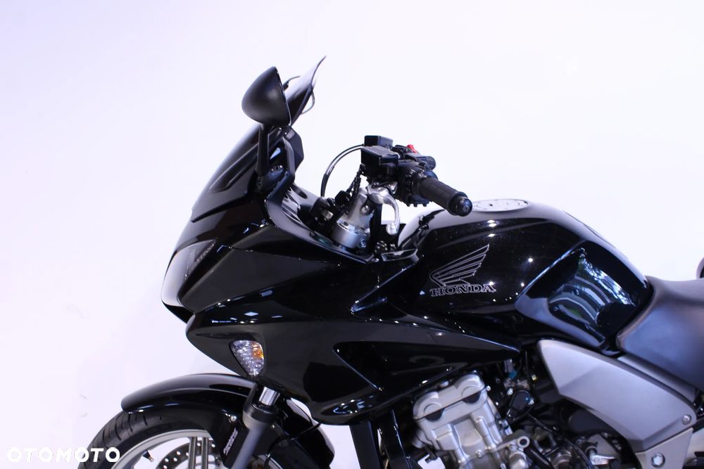 Honda CBF - 11