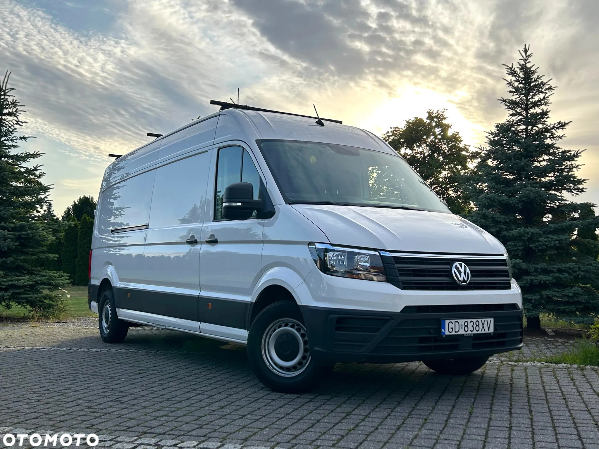 Volkswagen Crafter - 2