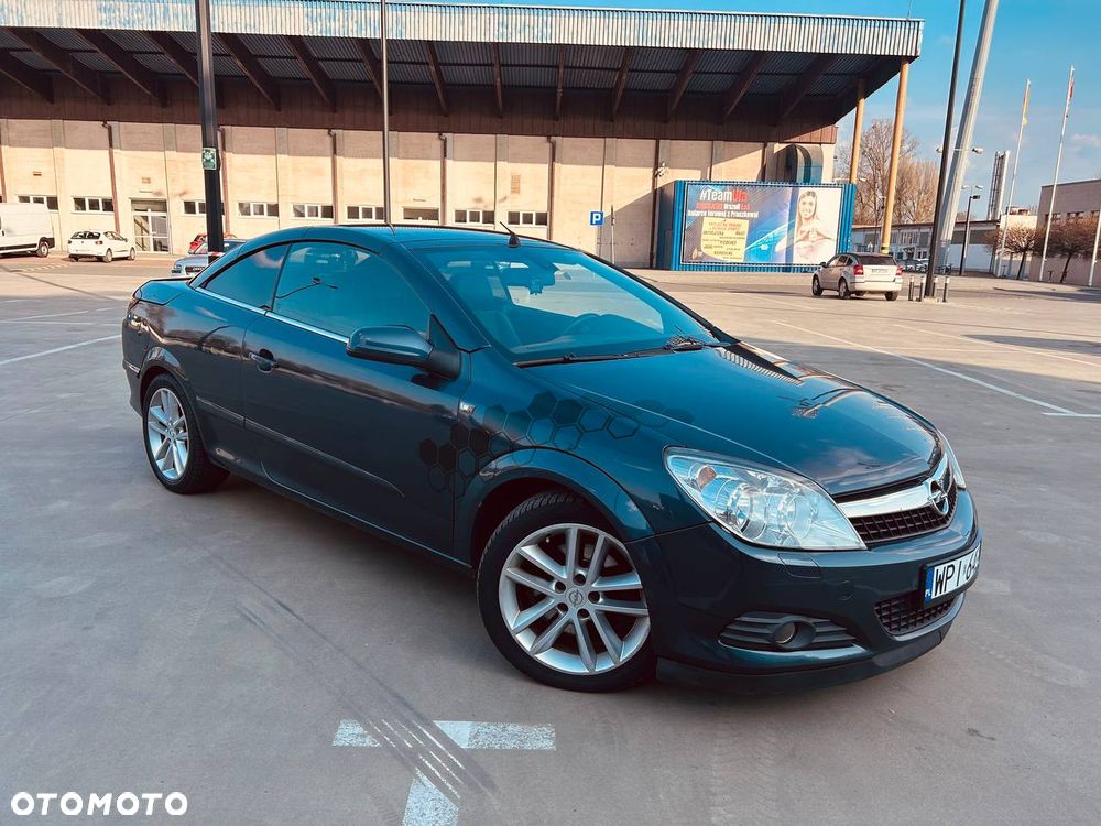 Opel Astra 1.9 CDTI DPF Cosmo - 8