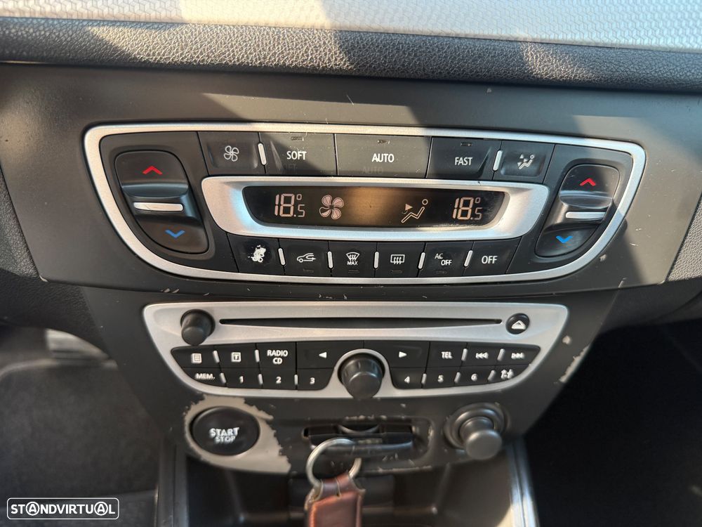 Renault Mégane Sport Tourer 1.5 dCi Emotion - 13