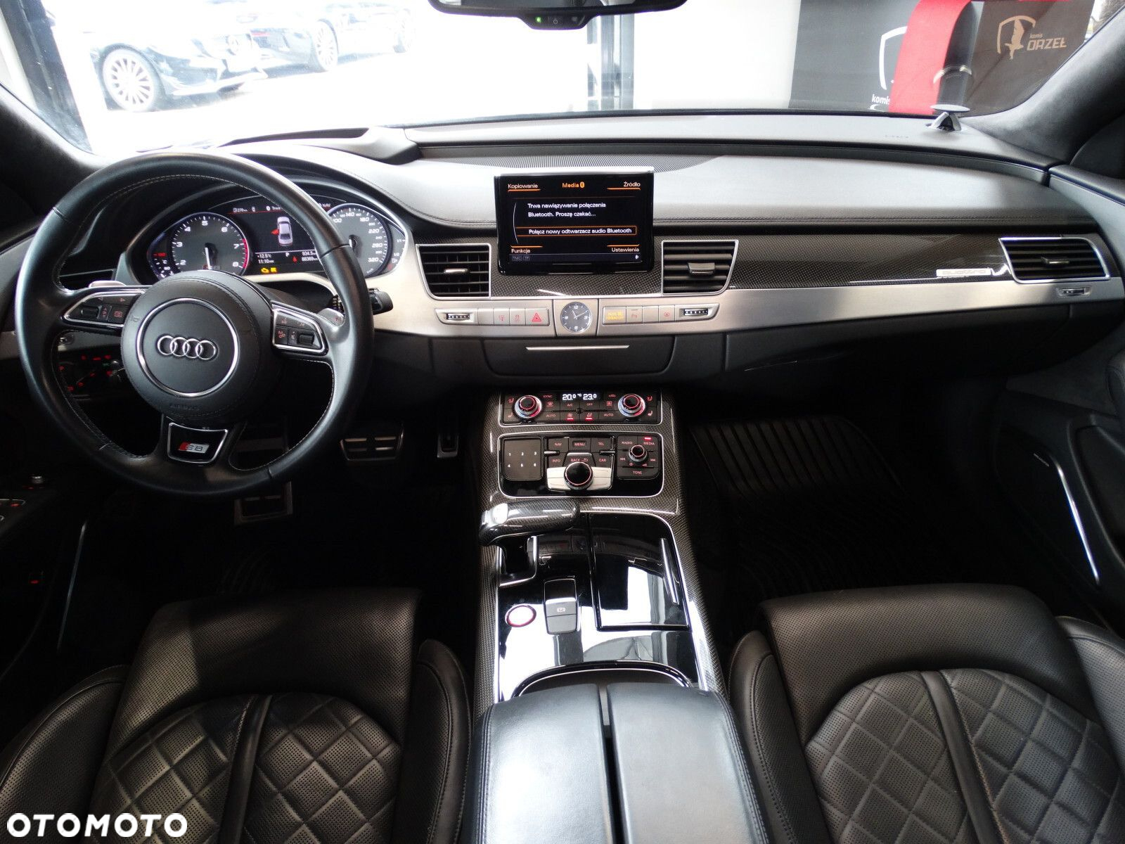 Audi S8 - 27